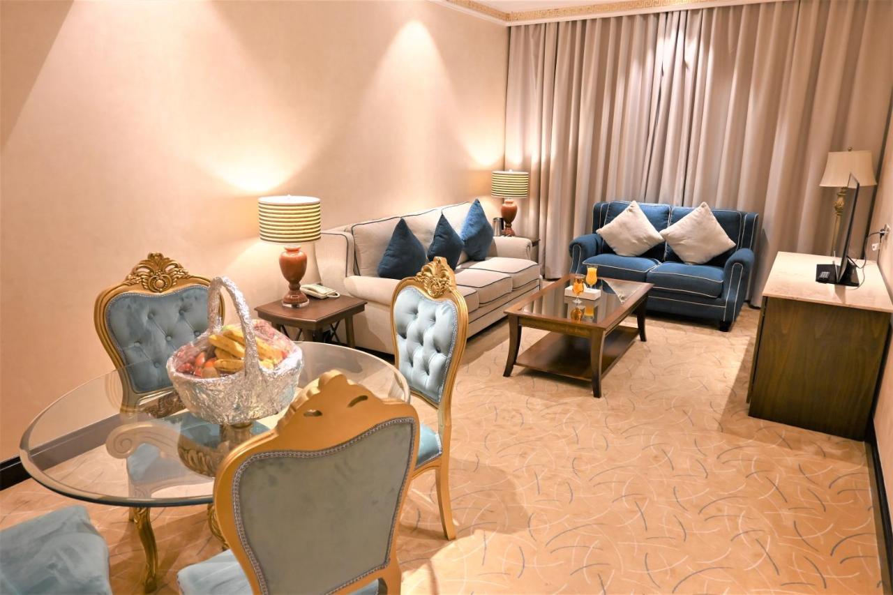 Crystal Plaza Al Majaz Hotel Sharjah Exteriör bild